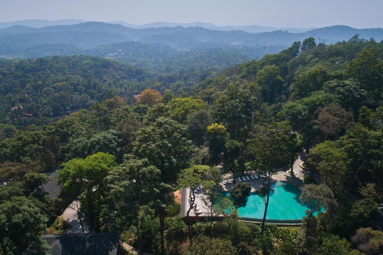 Coorg Wilderness Resort & Spa マディケーリ エクステリア 写真