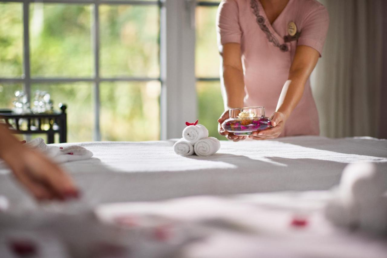 Coorg Wilderness Resort & Spa マディケーリ エクステリア 写真