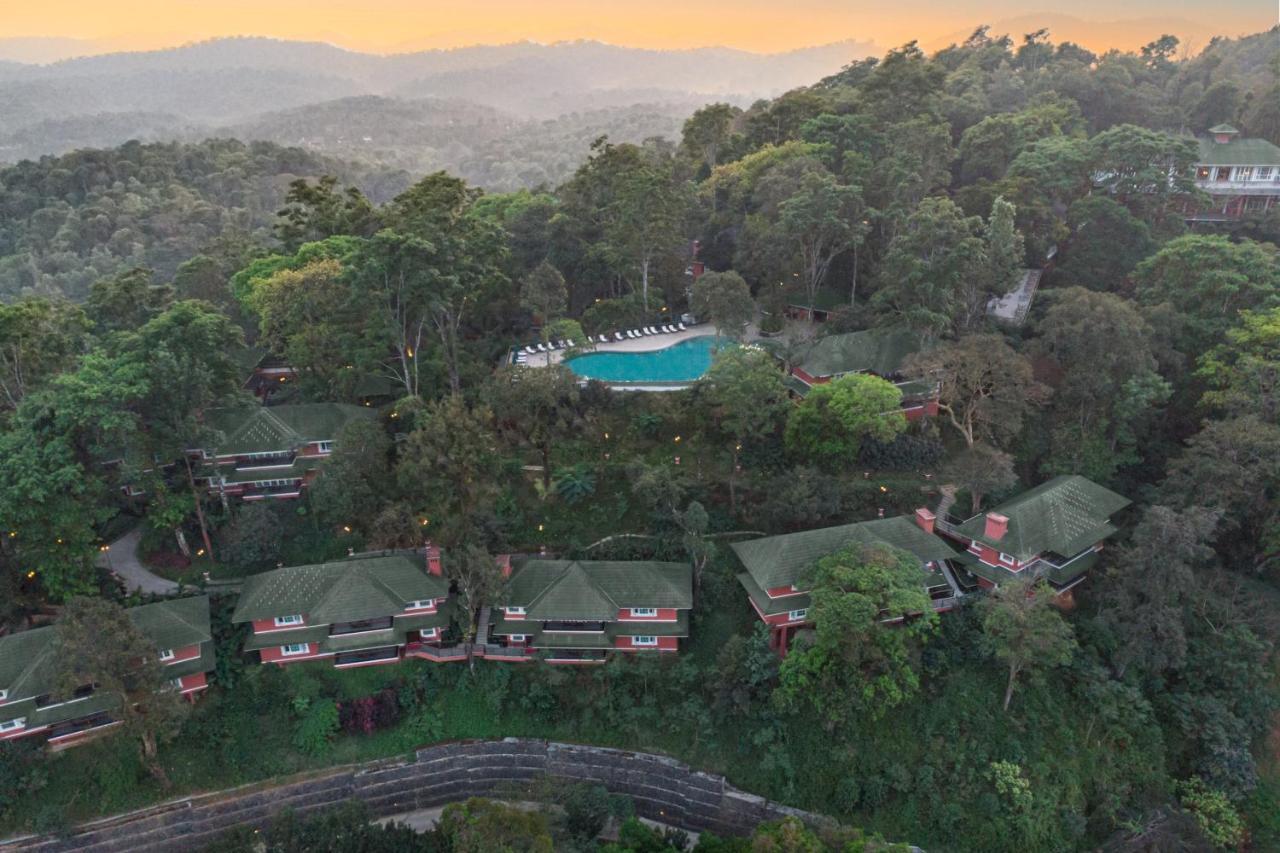 Coorg Wilderness Resort & Spa マディケーリ エクステリア 写真